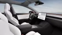 2025-Tesla-Model-3-Performance-423-9