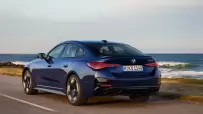 P90546584_highRes_the-new-bmw-m440i-xd