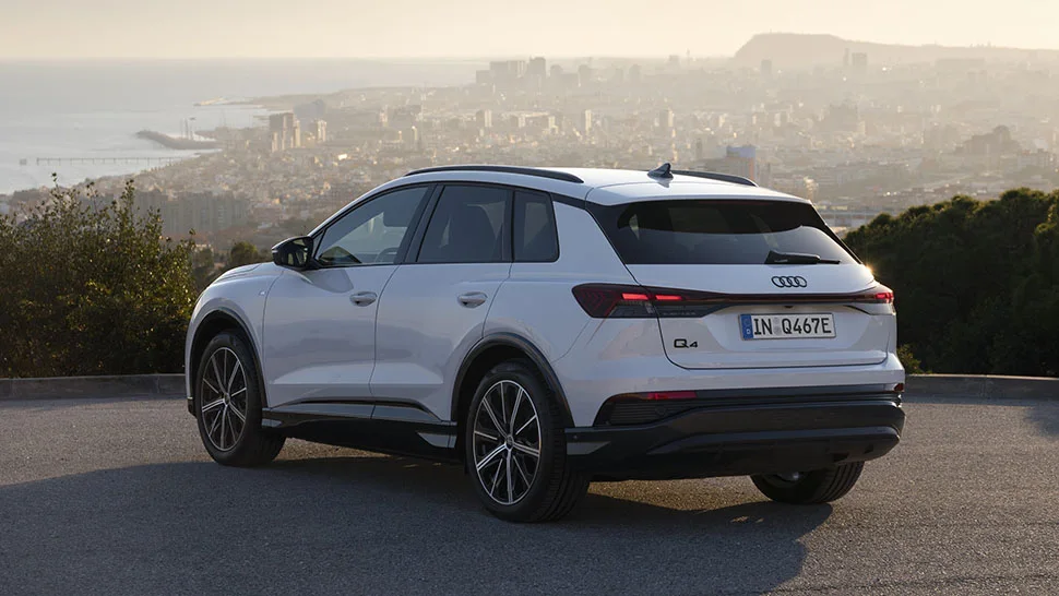 2025 אודי Q4 e-tron 40