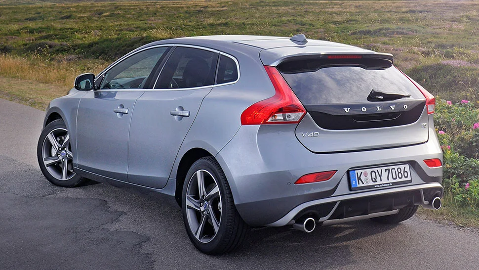 2014 וולוו V40 R-DESIGN