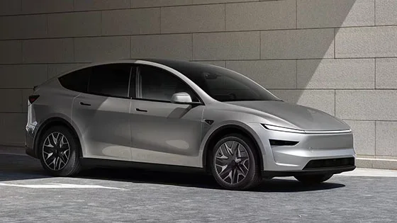 טסלה מודל Y L שישה מושבים בישראל - מחיר החל מ-306 אלף שקל 2026 טסלה מודל Y L