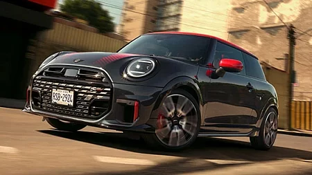 מיני JCW החדשה 2025