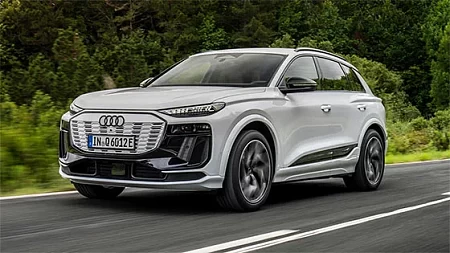 2025 אודי Q6 e-tron