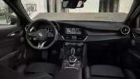 Alfa-Romeo-Giulia-Quadrifoglio-Super-Sport-20