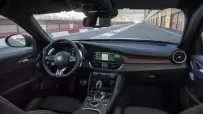 Alfa-Romeo-Giulia-Quadrifoglio-Super-Sport-21