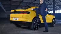 2024Ford_ElectricCapri_Cantona_03