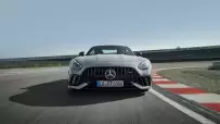 2025-Mercedes-AMG-GT-63-Pro-711-11