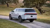 2025-Lincoln-Navigator-815-243