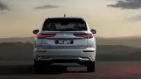 mitsubishi_outlander_phev_1645