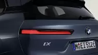 2026-BMW-iX-04